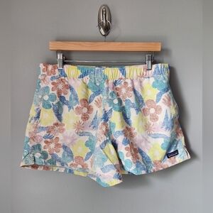 Patagonia Barely Baggies Shorts Women's Size Large NWT